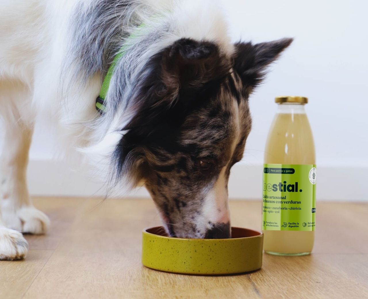 Caldo huesos con verduras